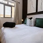 \'Just Beachy\' Muizenberg Beachfront Apartment