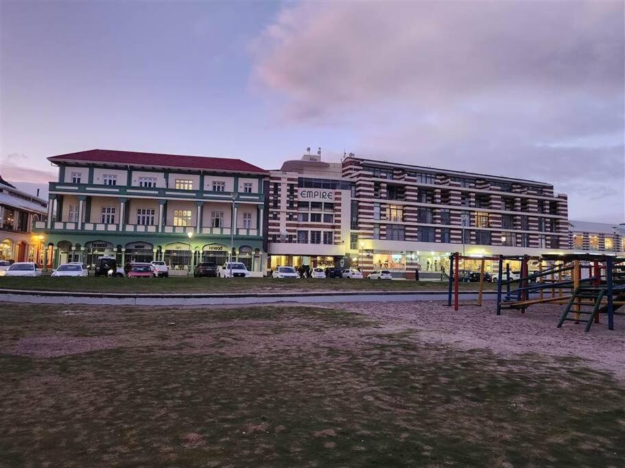 'just Beachy' Muizenberg Beachfront Apartment Cape Town
